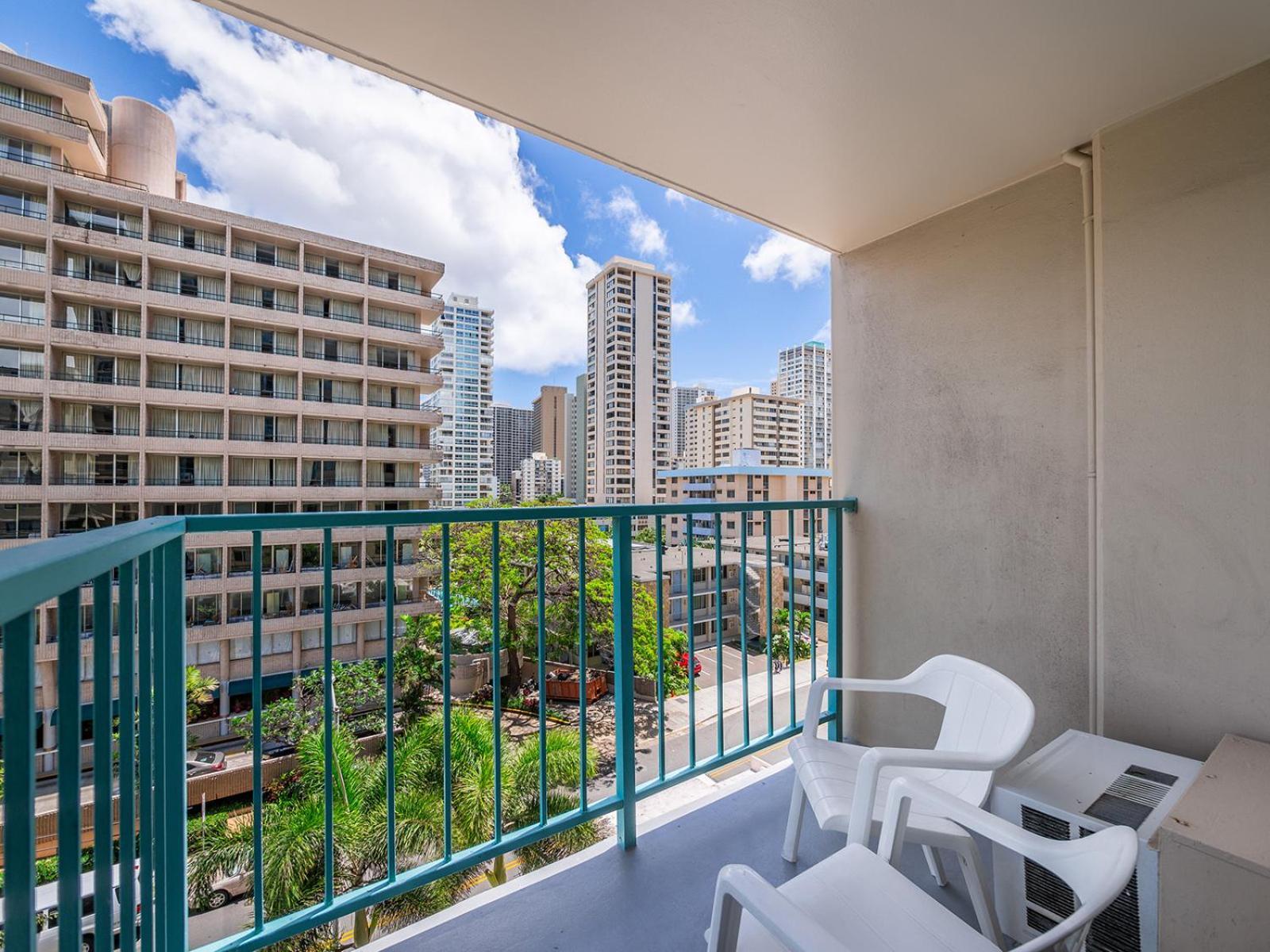 Aqua Aloha Surf Aparthotel