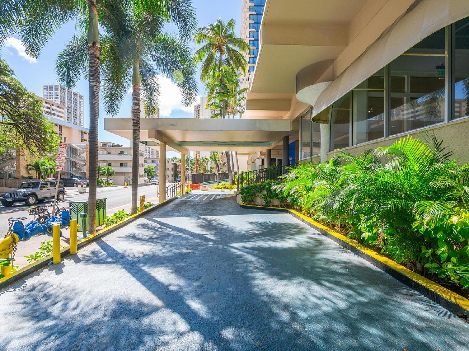 Aqua Aloha Surf Aparthotel 3*